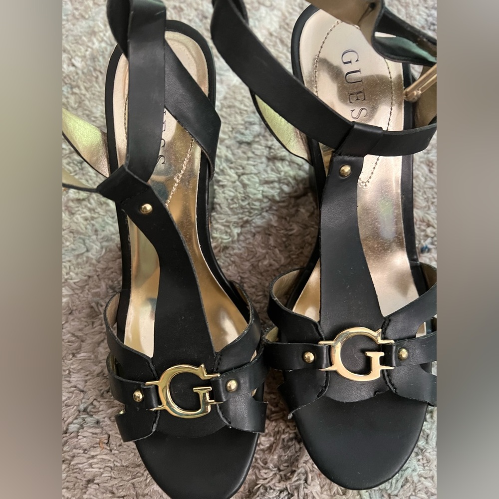 Gorgeous Black Guess high wedge sandals 8 1/2
